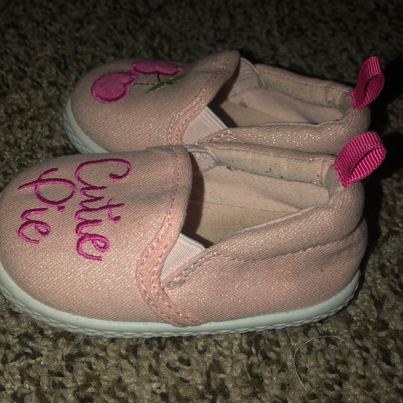 Cute pie shoes - Picture 3 of 4